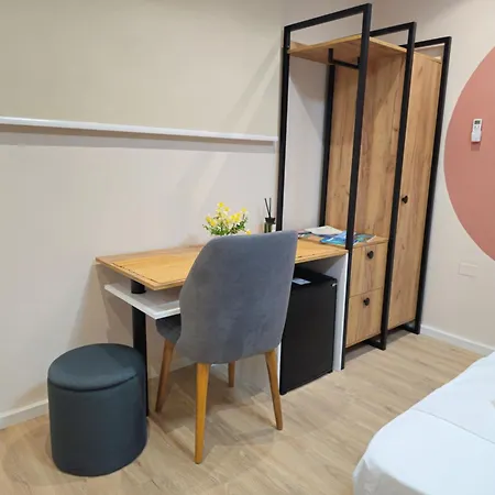Center Cozy Nest