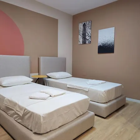 Center Cozy Nest Konukevi 3*