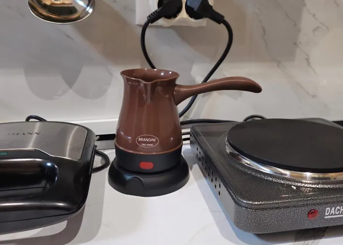 Center Cozy Nest 게스트하우스 3*